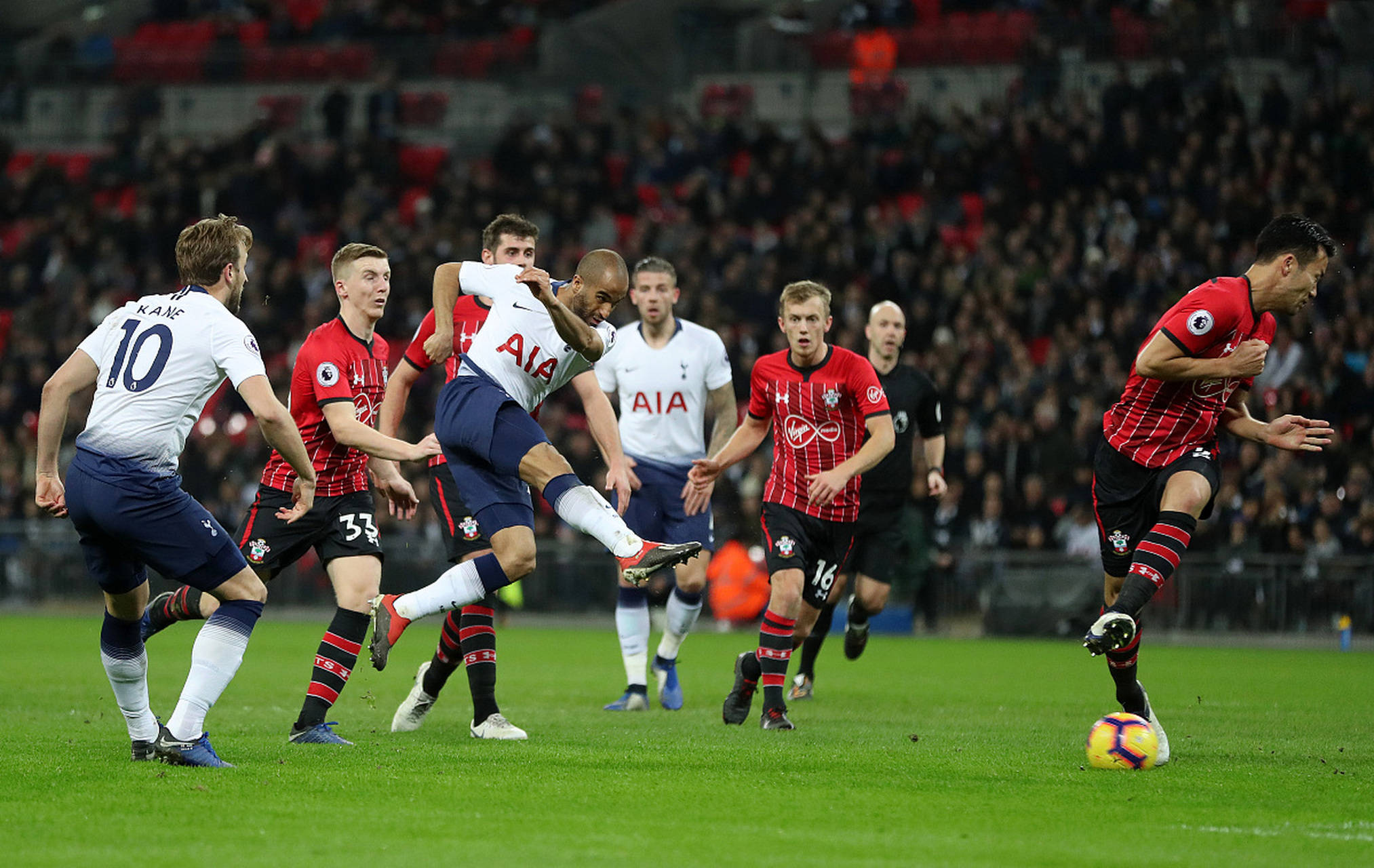 他们不仅仅 他们不仅仅